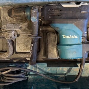 Makita HR4003C