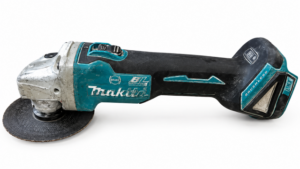 Makita DGA506