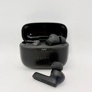 JBL Tune 230NC